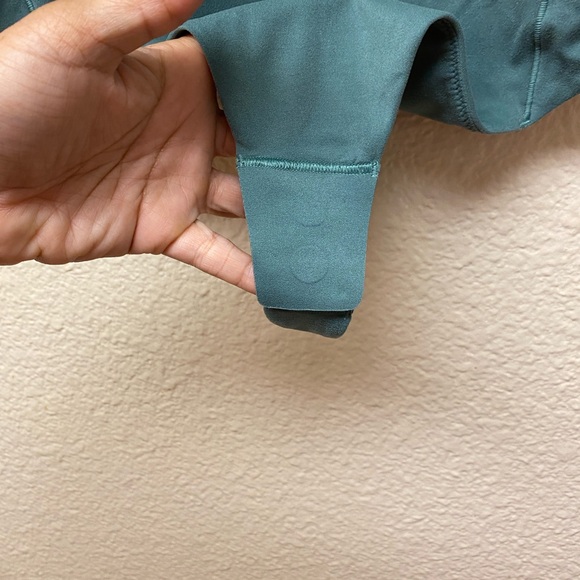 Lululemon Square Neck Sleeveless Bodysuit - Picture 2 of 9